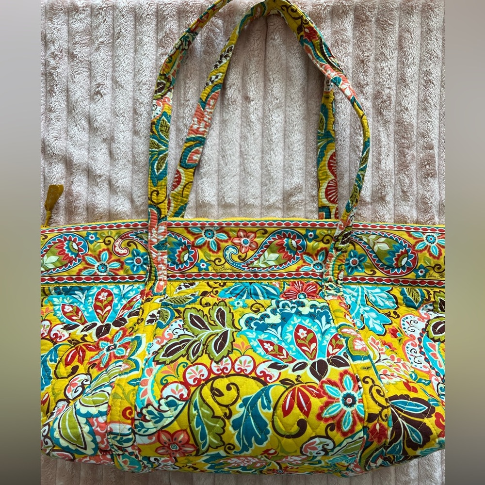 Vera Bradley duffel bag